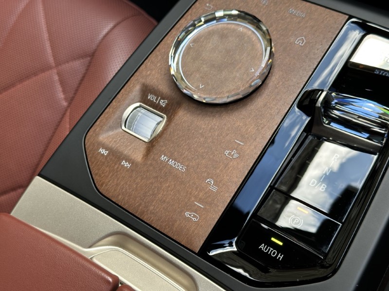 2023 (23) BMW iX 455kW M60 111.5kWh 5dr Auto 5341564