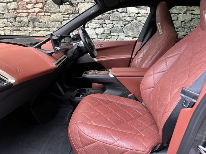 2023 (23) BMW iX 455kW M60 111.5kWh 5dr Auto 5341576