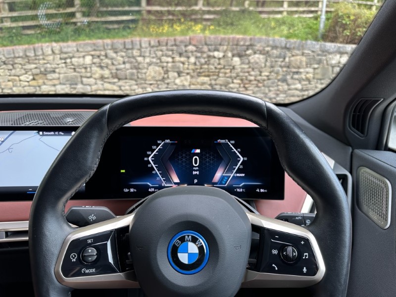 2023 (23) BMW iX 455kW M60 111.5kWh 5dr Auto 5341606