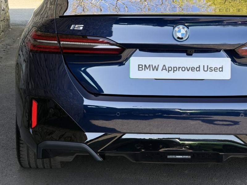 2024 (24) BMW I5 250kW eDrive40 M Sport Pro 84kWh 4dr Auto 5322627