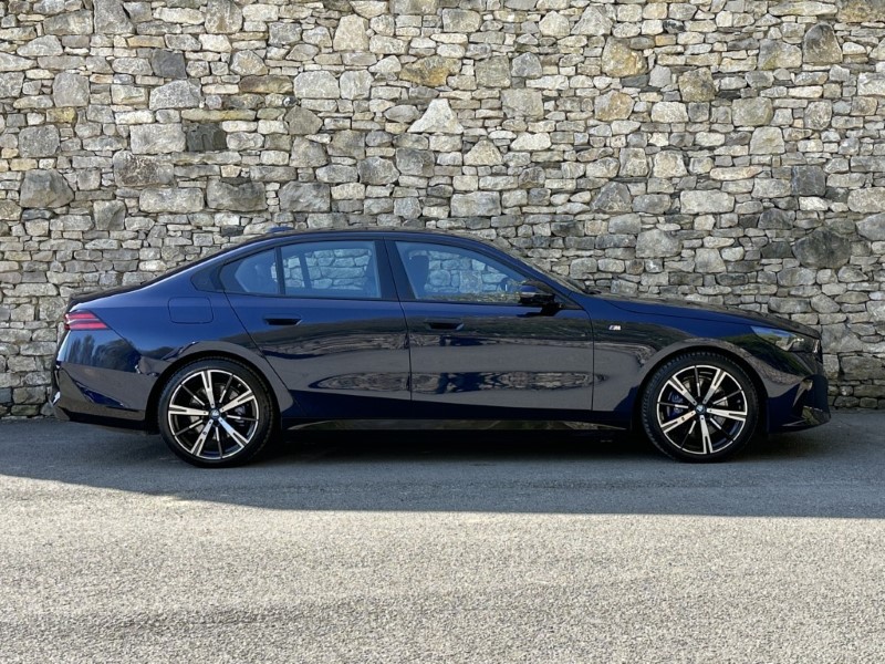 2024 (24) BMW I5 250kW eDrive40 M Sport Pro 84kWh 4dr Auto 5322555