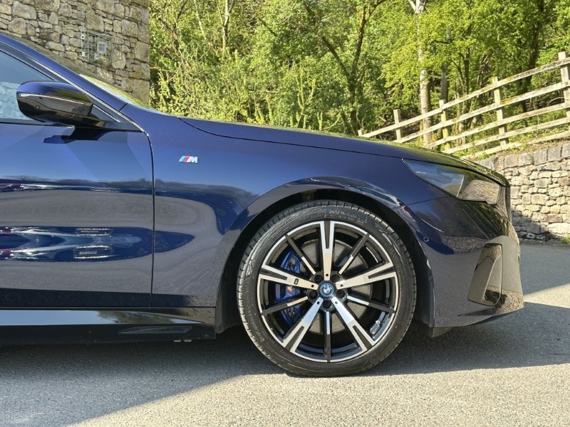 2024 (24) BMW I5 250kW eDrive40 M Sport Pro 84kWh 4dr Auto 5322619