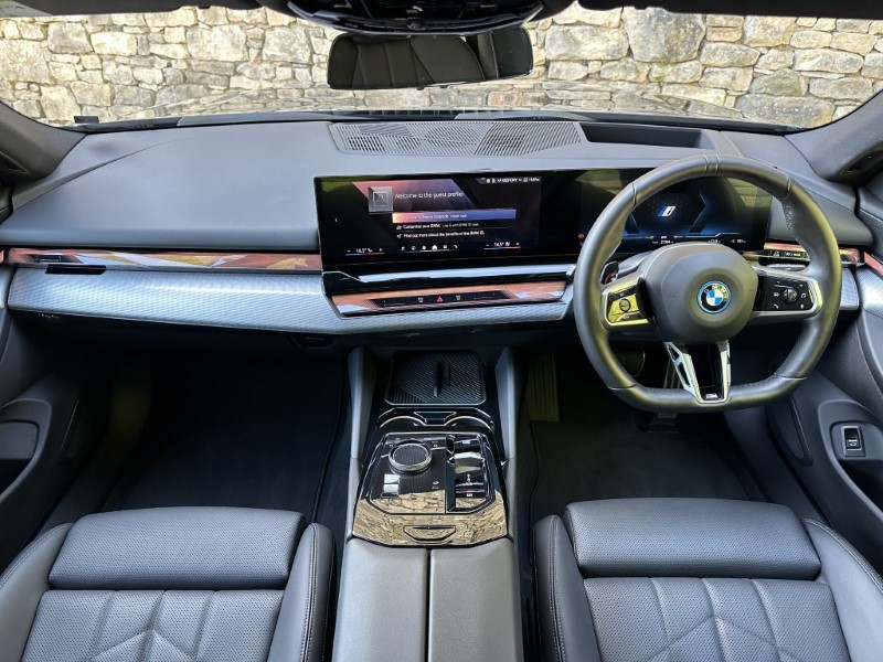 2024 (24) BMW I5 250kW eDrive40 M Sport Pro 84kWh 4dr Auto 5322599
