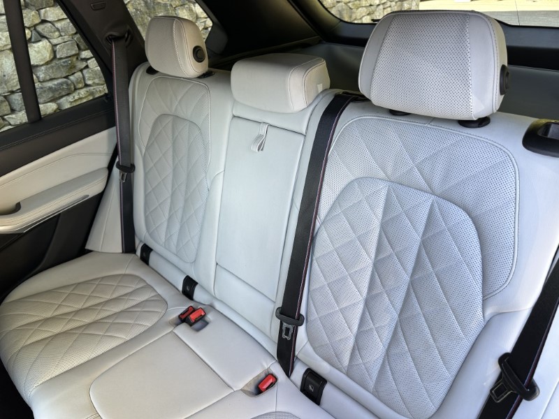 2024 (24) BMW X5 xDrive30d MHT M Sport 5dr Auto 5327916