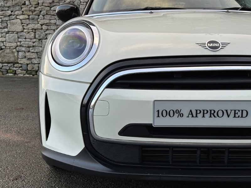 2022 (22) MINI HATCHBACK 1.5 Cooper Classic 3dr 5305977