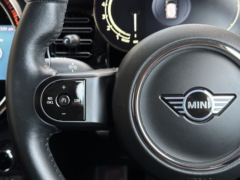 2022 (22) MINI HATCHBACK 1.5 Cooper Classic 3dr 5305943