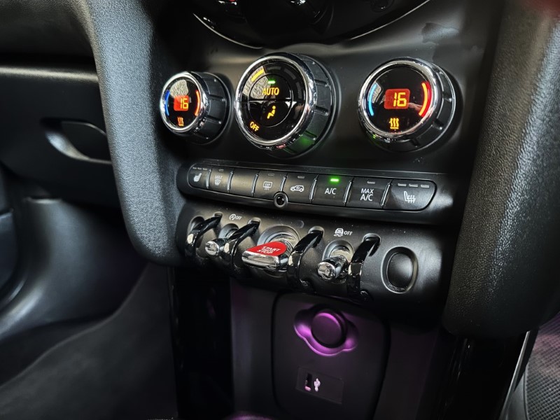 2022 (22) MINI HATCHBACK 1.5 Cooper Classic 3dr 5305949