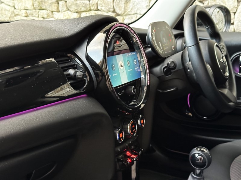 2022 (22) MINI HATCHBACK 1.5 Cooper Classic 3dr 5305956