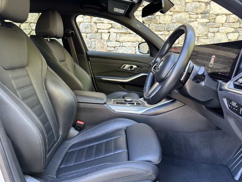 2023 (23) BMW 3 SERIES 320i M Sport 5dr Touring  5334402