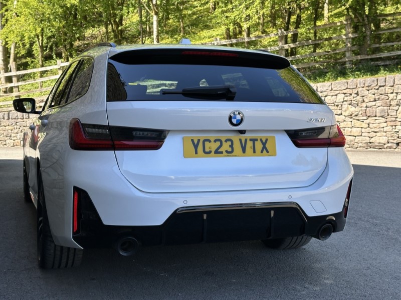 2023 (23) BMW 3 SERIES 320i M Sport 5dr Touring  5334394