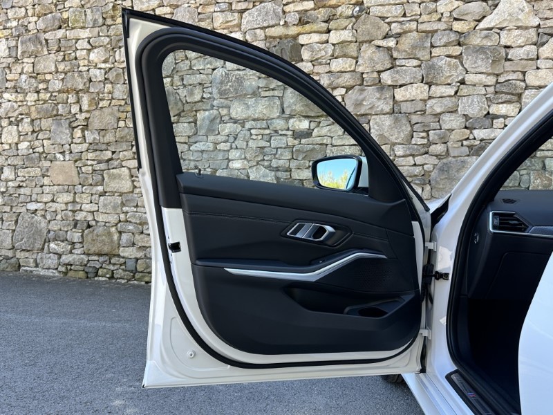 2023 (23) BMW 3 SERIES 320i M Sport 5dr Touring  5334430