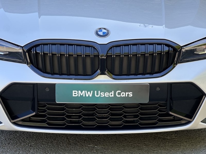 2023 (23) BMW 3 SERIES 320i M Sport 5dr Touring  5334458