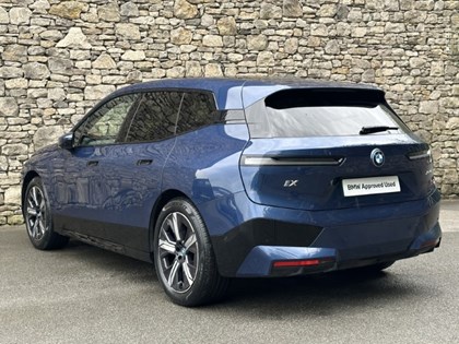 2022 (72) BMW iX xDrive40 M Sport Edition