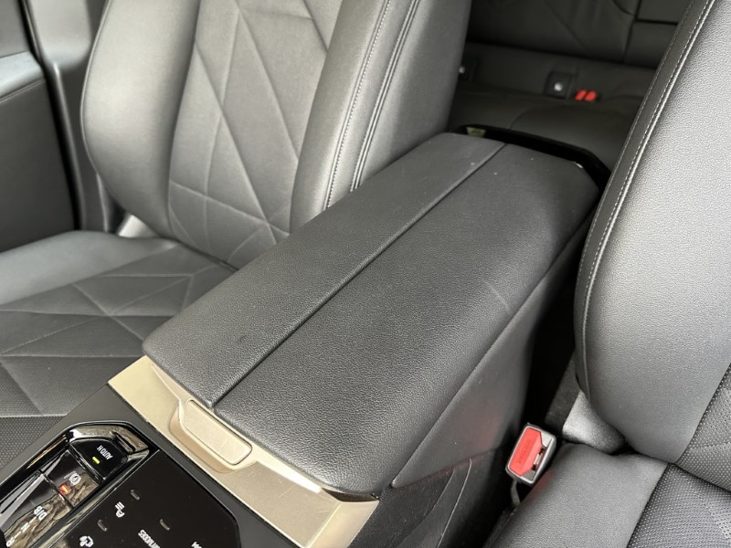 2022 (72) BMW iX xDrive40 M Sport Edition 5360181
