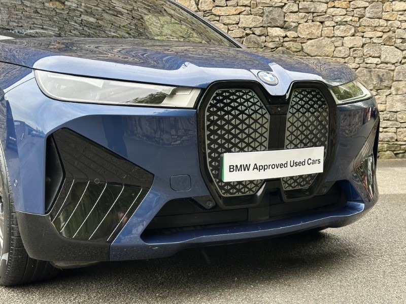 2022 (72) BMW iX xDrive40 M Sport Edition 5360213