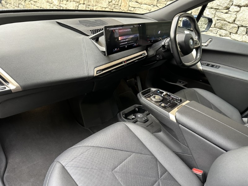 2022 (72) BMW iX xDrive40 M Sport Edition 5360177