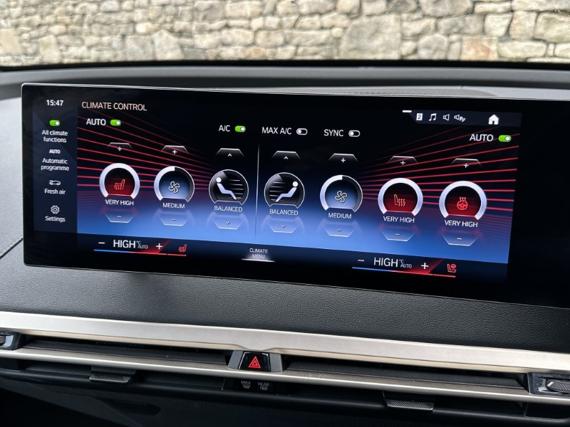 2022 (72) BMW iX xDrive40 M Sport Edition 5360184
