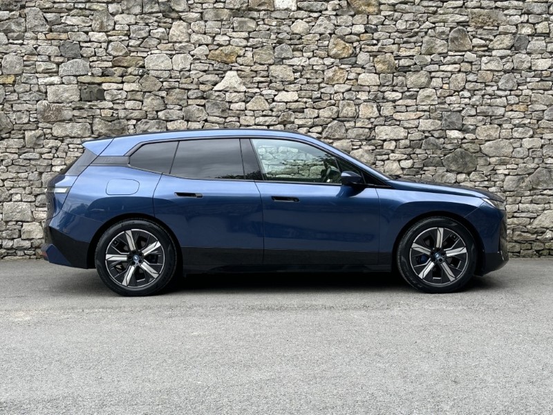 2022 (72) BMW iX xDrive40 M Sport Edition 5360152