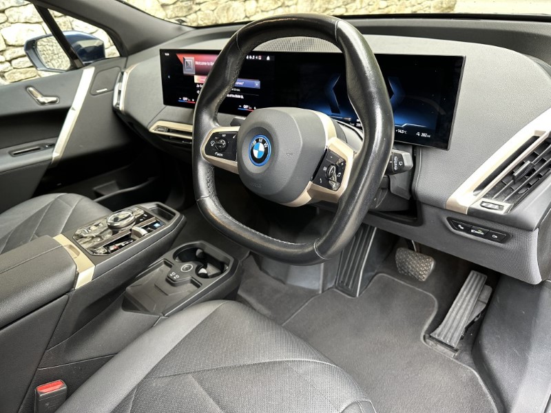 2022 (72) BMW iX xDrive40 M Sport Edition 5360161