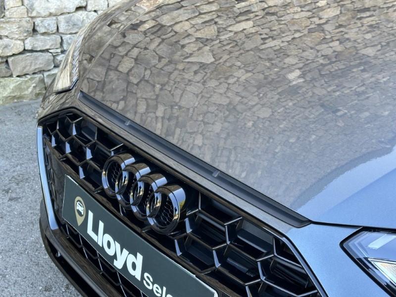 2024 (24) AUDI A4 40 TFSI 204 Black Edition 5dr S Tronic 5352055