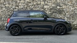 2022 (72) MINI HATCHBACK 1.5 Cooper Sport 3dr Auto 5357439