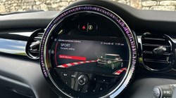 2022 (72) MINI HATCHBACK 1.5 Cooper Sport 3dr Auto 5357475