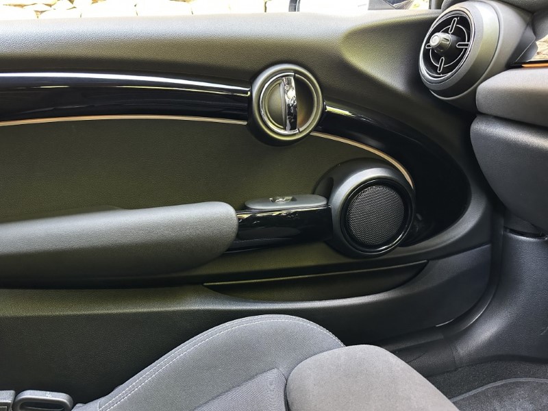 2022 (72) MINI HATCHBACK 1.5 Cooper Sport 3dr Auto 5357456
