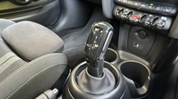 2022 (72) MINI HATCHBACK 1.5 Cooper Sport 3dr Auto 5357452