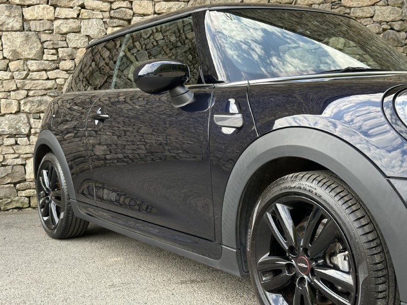 2022 (72) MINI HATCHBACK 1.5 Cooper Sport 3dr Auto 5357503