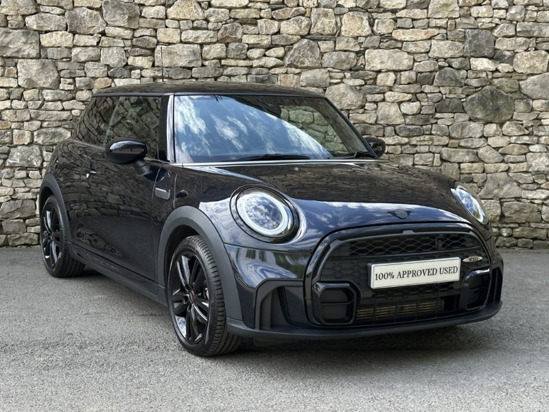 2022 (72) MINI HATCHBACK 1.5 Cooper Sport 3dr Auto