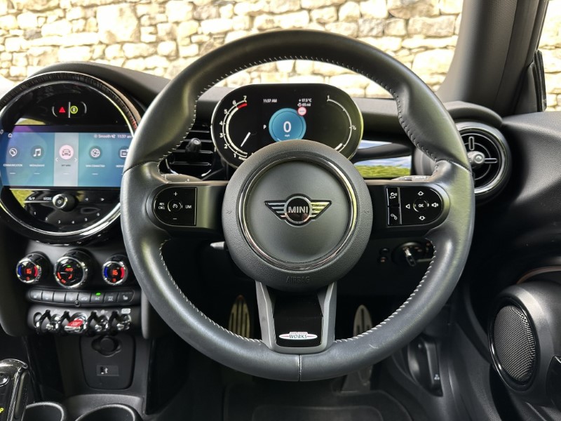 2022 (72) MINI HATCHBACK 1.5 Cooper Sport 3dr Auto 5357488