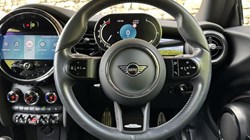 2022 (72) MINI HATCHBACK 1.5 Cooper Sport 3dr Auto 5357488