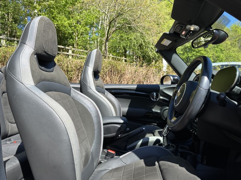 2022 (22) MINI CONVERTIBLE 2.0 Cooper S Sport 2dr Auto 5354008