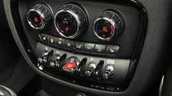 2020 (20) MINI CLUBMAN 1.5 Cooper Sport 6dr Auto 5328010