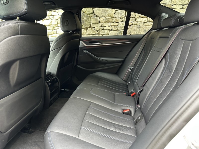 2023 (23) BMW 5 SERIES 520d MHT M Sport 4dr Saloon 5358805