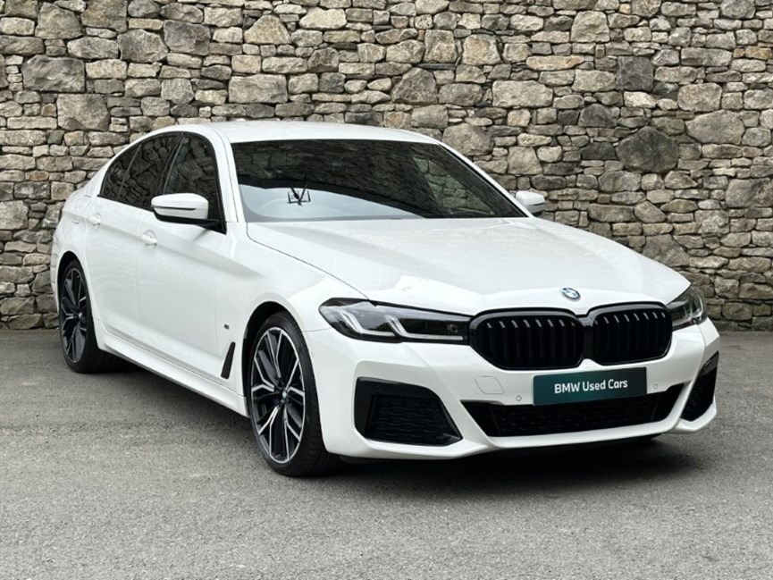 2023 (23) BMW 5 SERIES 520d MHT M Sport 4dr Saloon