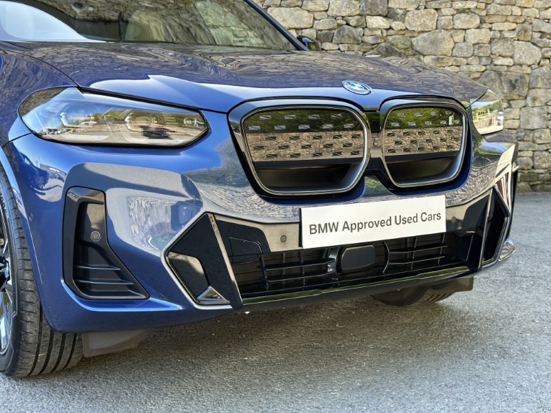 2022 (72) BMW iX3 210kW M Sport Pro 80kWh 5dr Auto 5329236