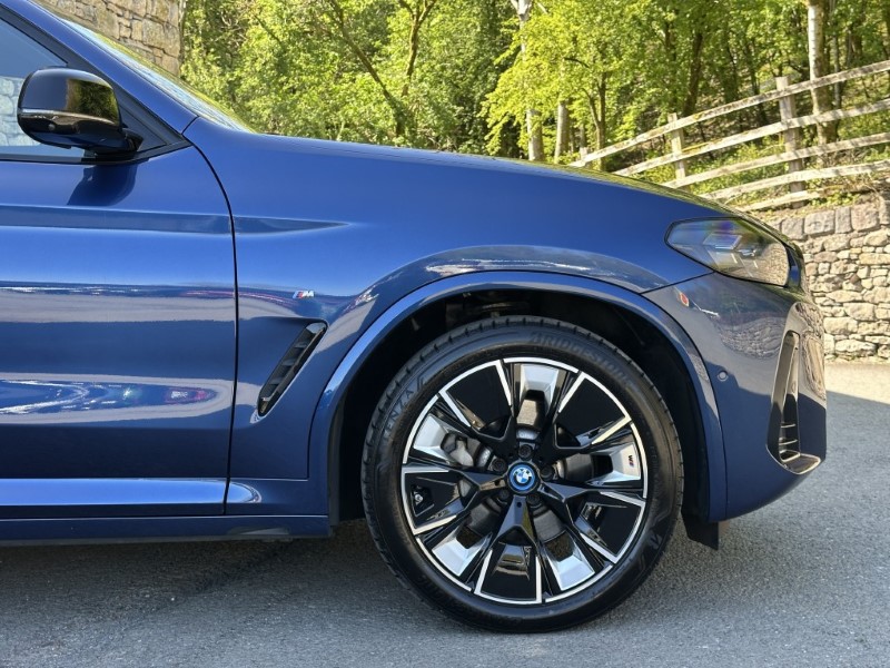 2022 (72) BMW iX3 210kW M Sport Pro 80kWh 5dr Auto 5329342