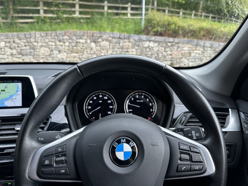 2018 (18) BMW X1 sDrive 18i Sport 5dr 5398111