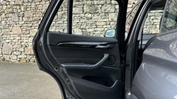 2018 (18) BMW X1 sDrive 18i Sport 5dr 5398088