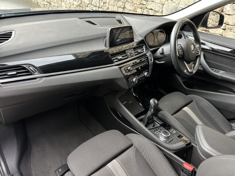 2018 (18) BMW X1 sDrive 18i Sport 5dr 5398079