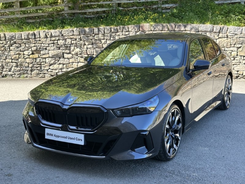 2025 (75) BMW 5 SERIES 520i M Sport Pro Saloon 5331555