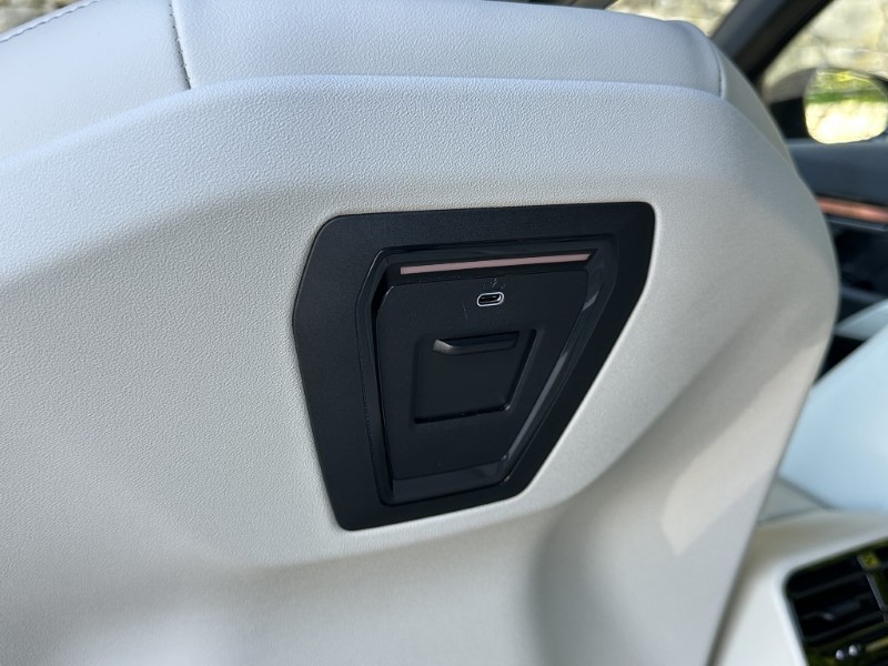 2025 (75) BMW 5 SERIES 520i M Sport Pro Saloon 5331553