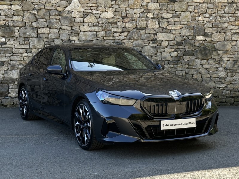 2025 (75) BMW 5 SERIES 520i M Sport Pro Saloon