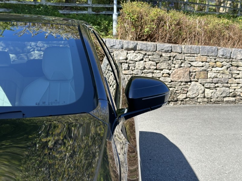 2025 (75) BMW 5 SERIES 520i M Sport Pro Saloon 5331556