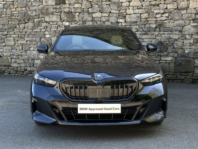 2025 (75) BMW 5 SERIES 520i M Sport Pro Saloon 5331560