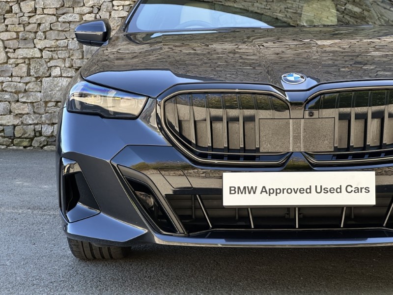 2025 (75) BMW 5 SERIES 520i M Sport Pro Saloon 5331563