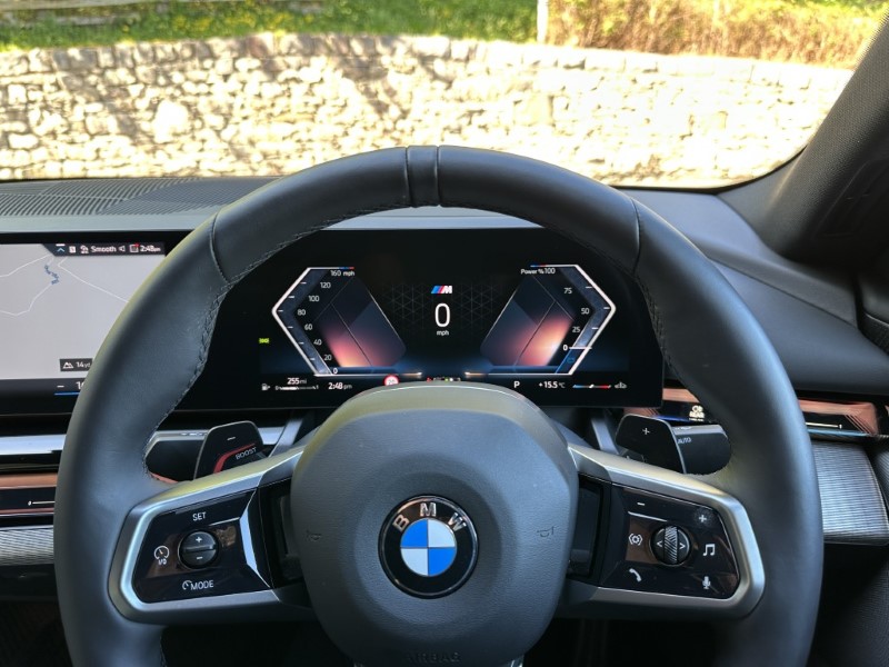 2025 (75) BMW 5 SERIES 520i M Sport Pro Saloon 5331559