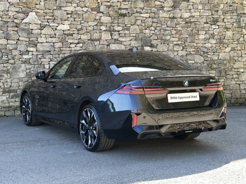 2025 (75) BMW 5 SERIES 520i M Sport Pro Saloon 5331542
