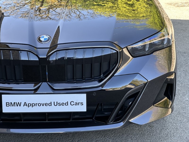 2025 (75) BMW 5 SERIES 520i M Sport Pro Saloon 5331525